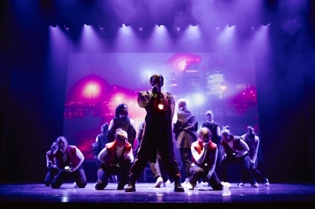 Close2U - Das Dancical